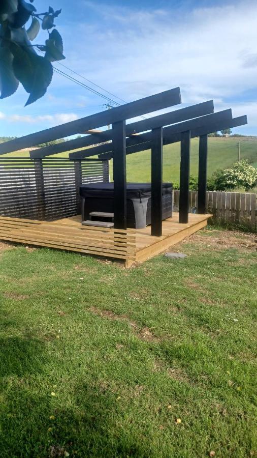 Valley Lodge 3 Bedroom Retreat In Craigantlet Hills Belfast Eksteriør bilde