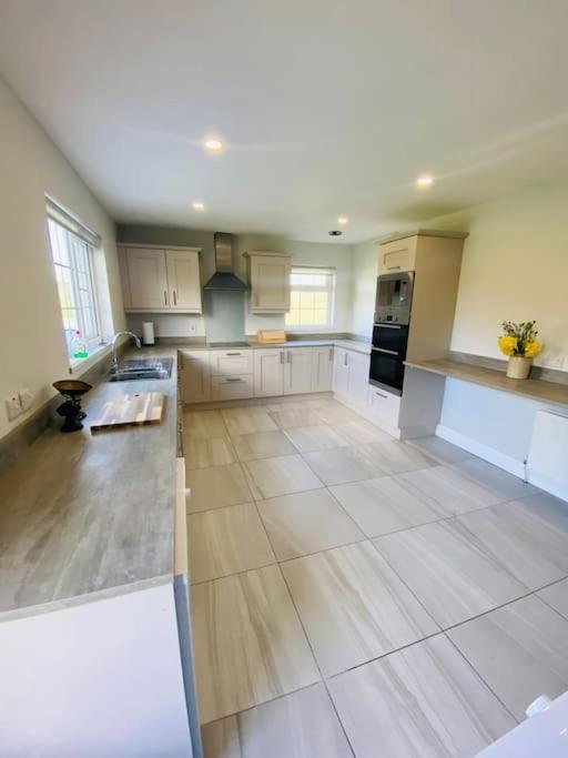 Valley Lodge 3 Bedroom Retreat In Craigantlet Hills Belfast Eksteriør bilde